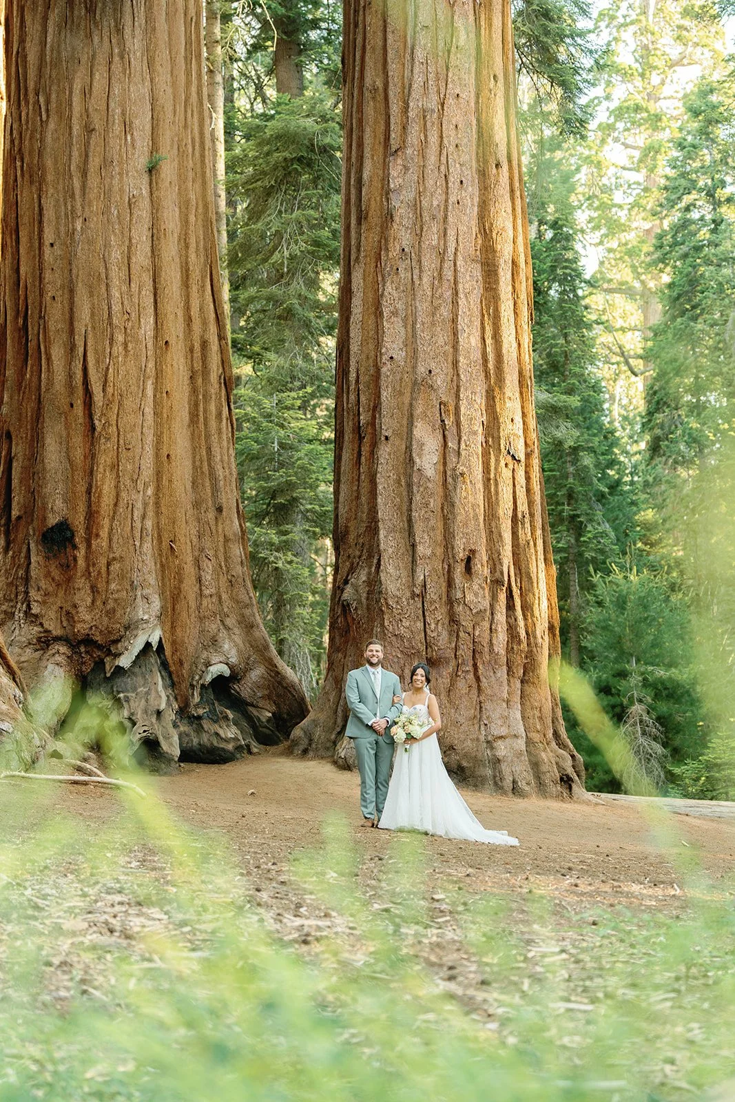 first-look-before-lost-grove-elopement-ceremony-2.jpg