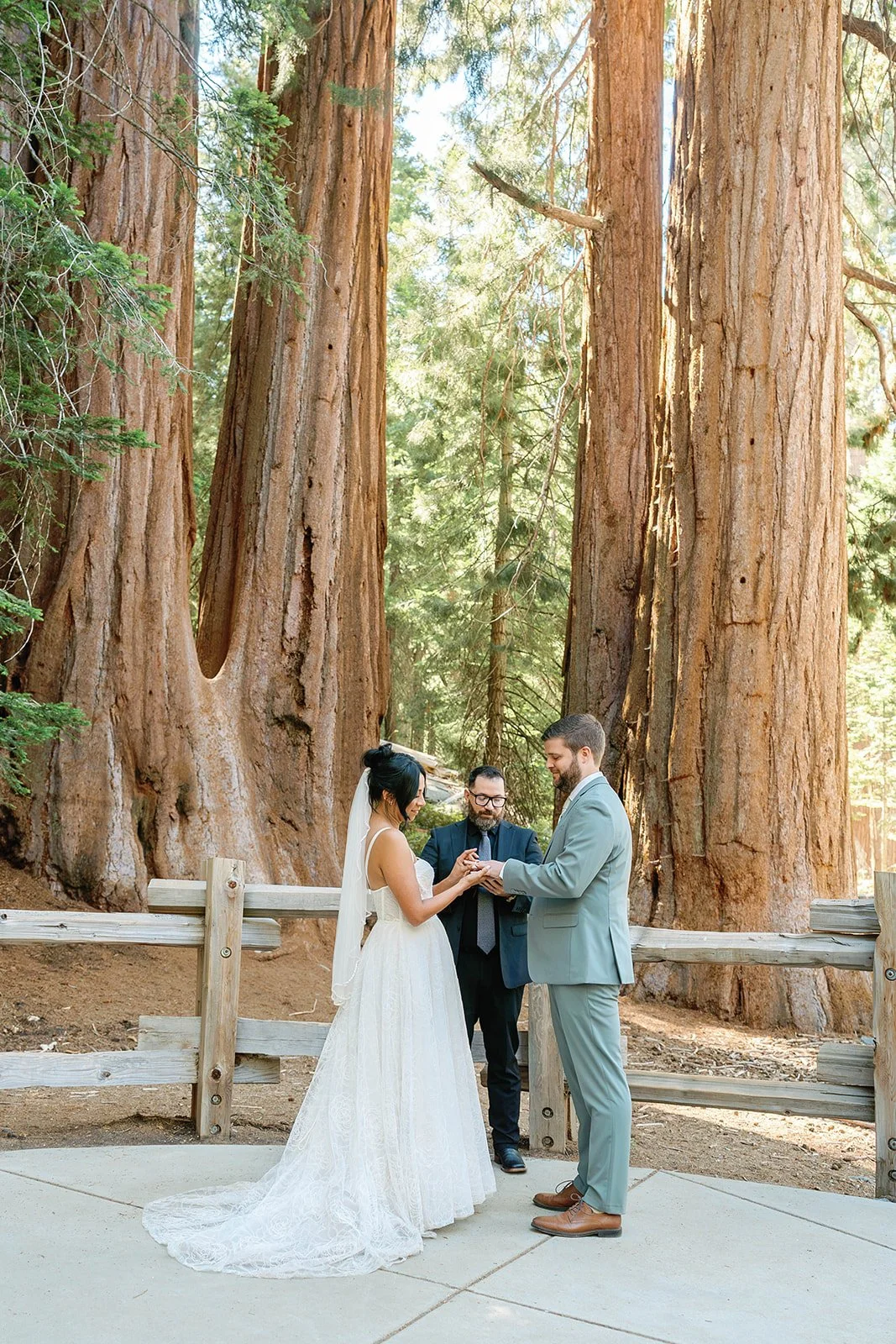 Couple says vows at their Lost Grove elopement ceremony