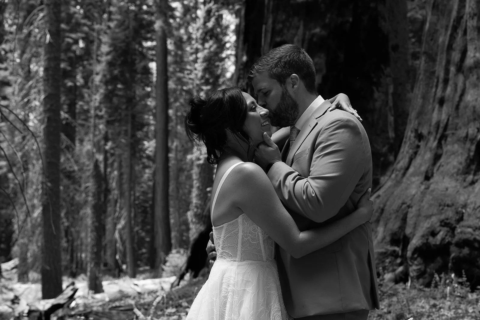 full-day-sequoia-adventure-elopement-6.jpg