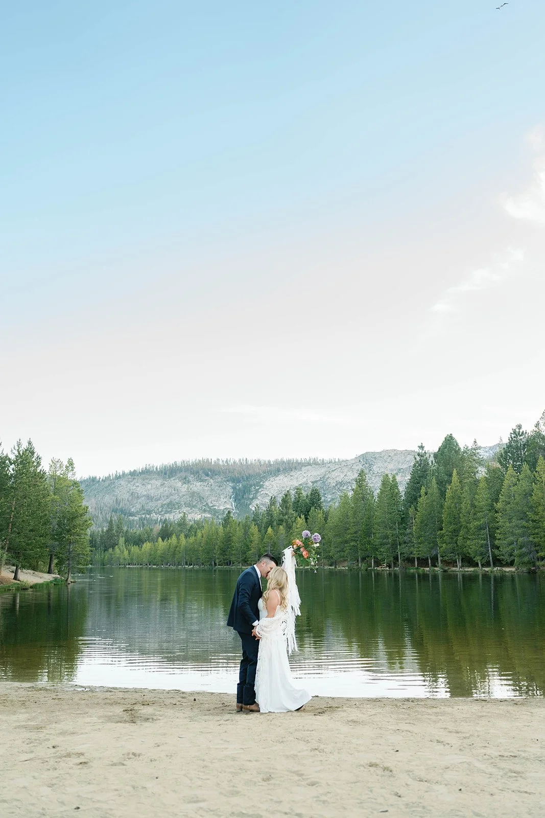 tahoe-paradise-park-elopement-36.jpg