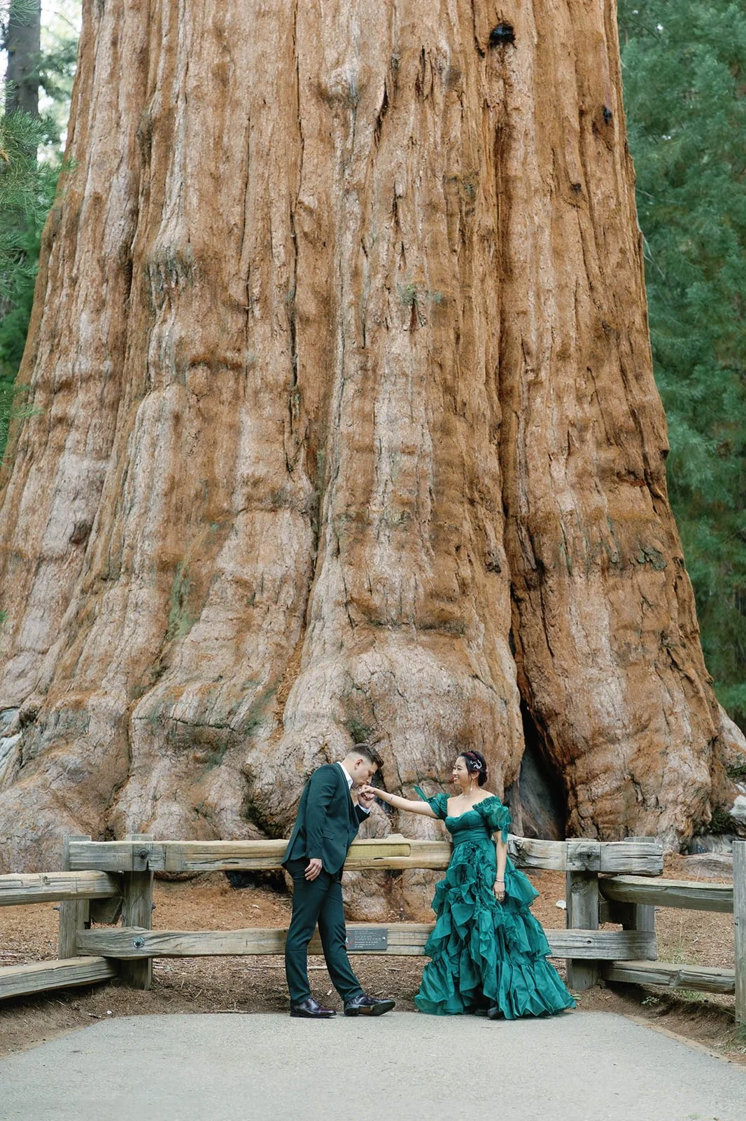 vow-renewal-in-sequoia-2.jpg