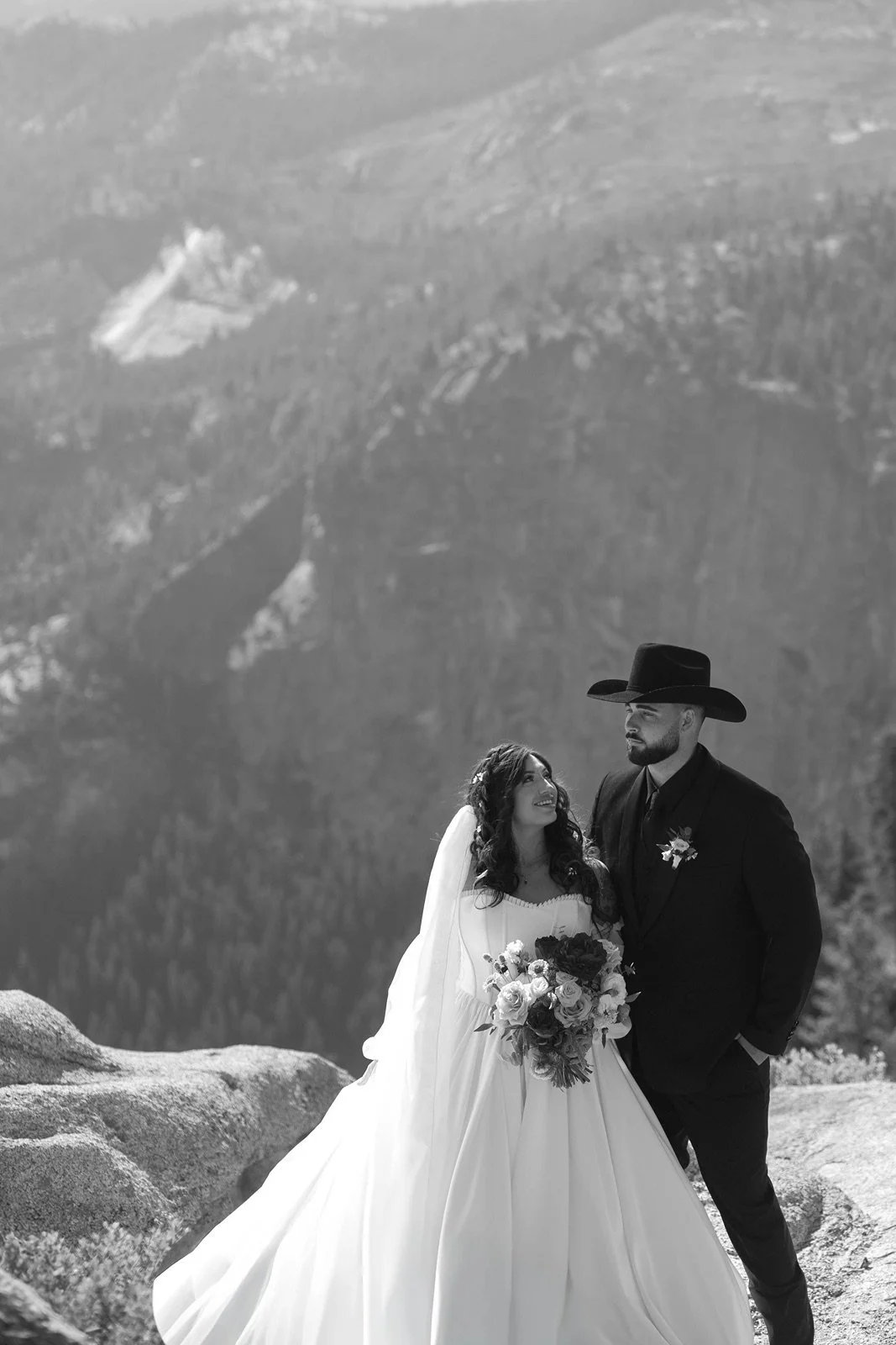 yosemite-elopement-photographer-33.jpg