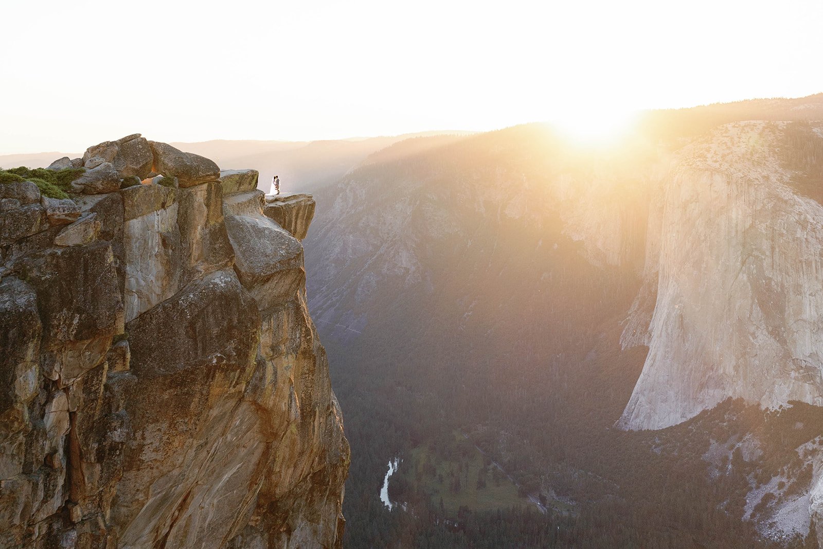 Couple at sunset during their Yosemite National Park elopement
