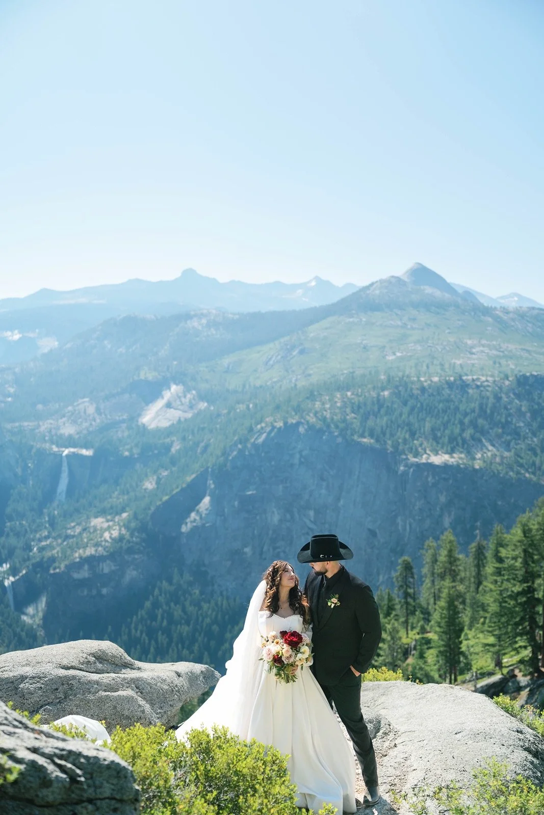 yosemite-elopement-photographer-5.jpg