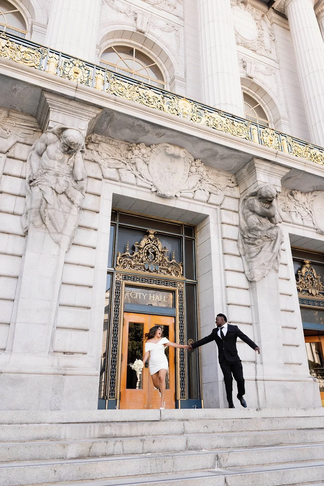 san-francisco-city-hall-elopement-guide17.jpg
