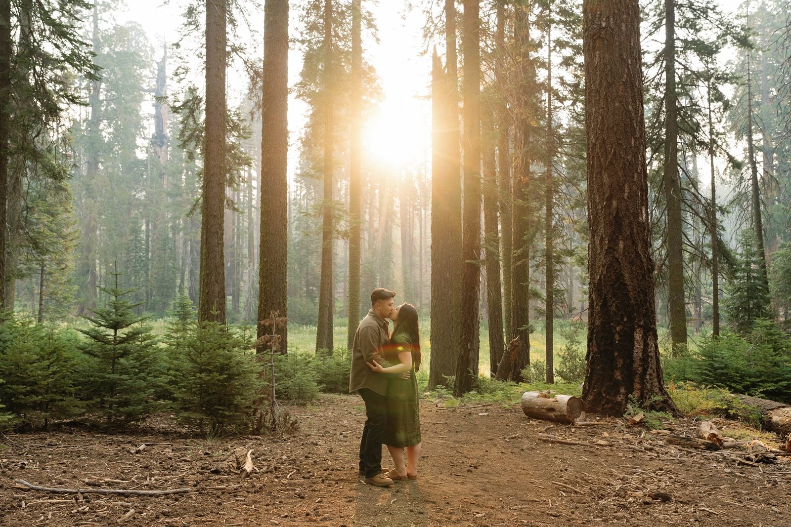 crescent-meadow-engagement-photos41.jpg