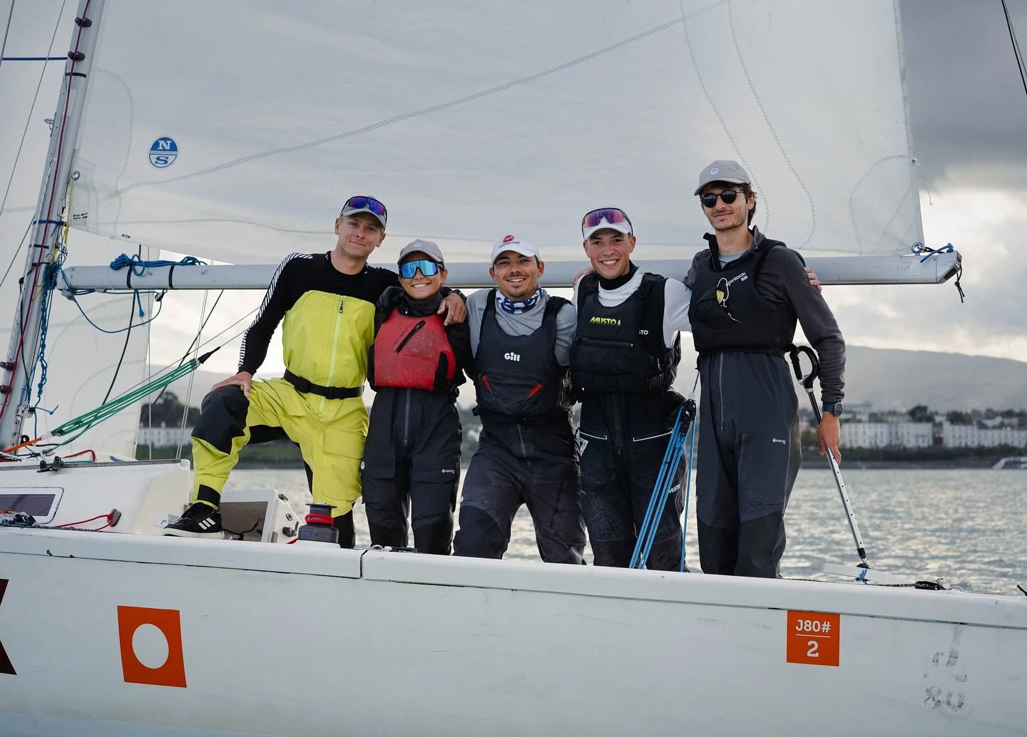 Congratulations to Ian Garreta 🇫🇷 and his team for their win of the first Dublin Match Cup! 

2. Aurelian Pierroz 🇫🇷
3. Tom Picot 🇳🇿

Thank you to all who joined us for the weekend @thenationalyachtclub for a fantastic weekend of Match Racing! 