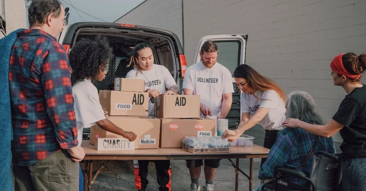 Small Acts, Big Impact: How Everyday People Are Helping Save Lives