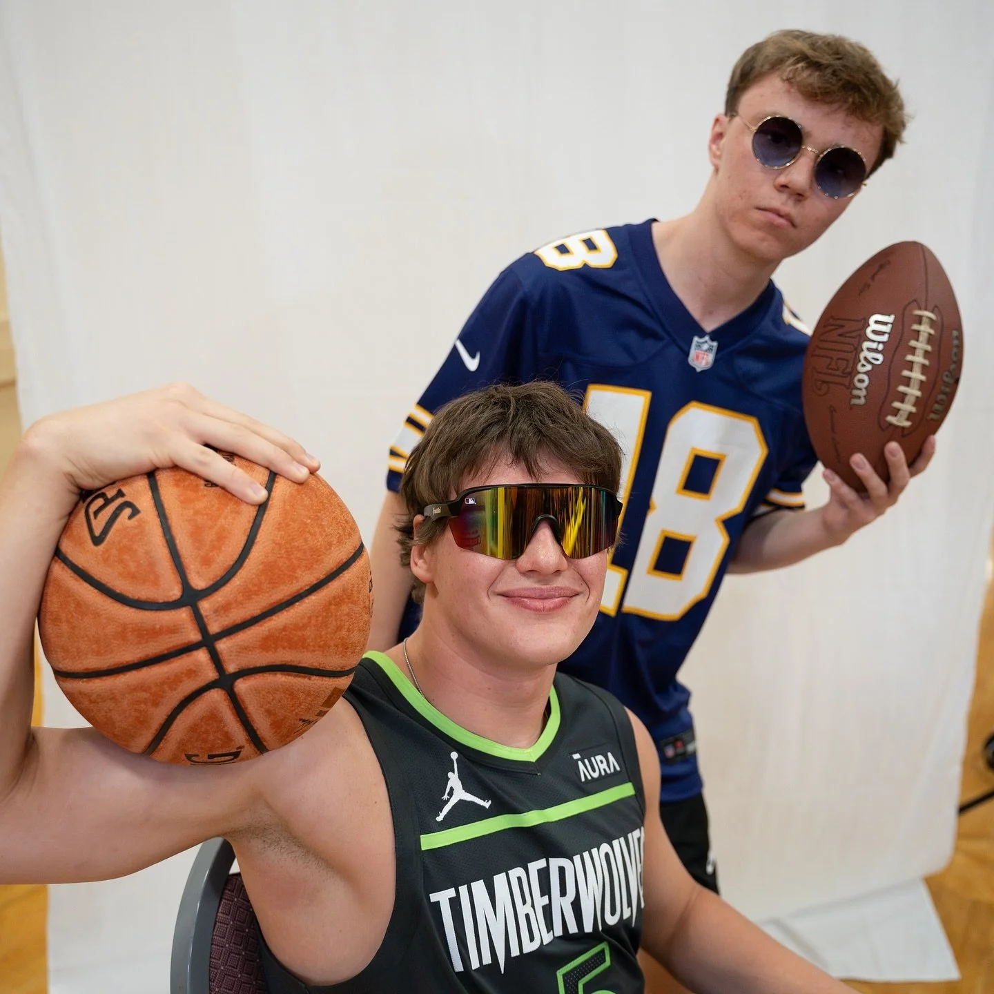 Just a few Minnesota sports legends 🏀🏈🏊&zwj;♂️