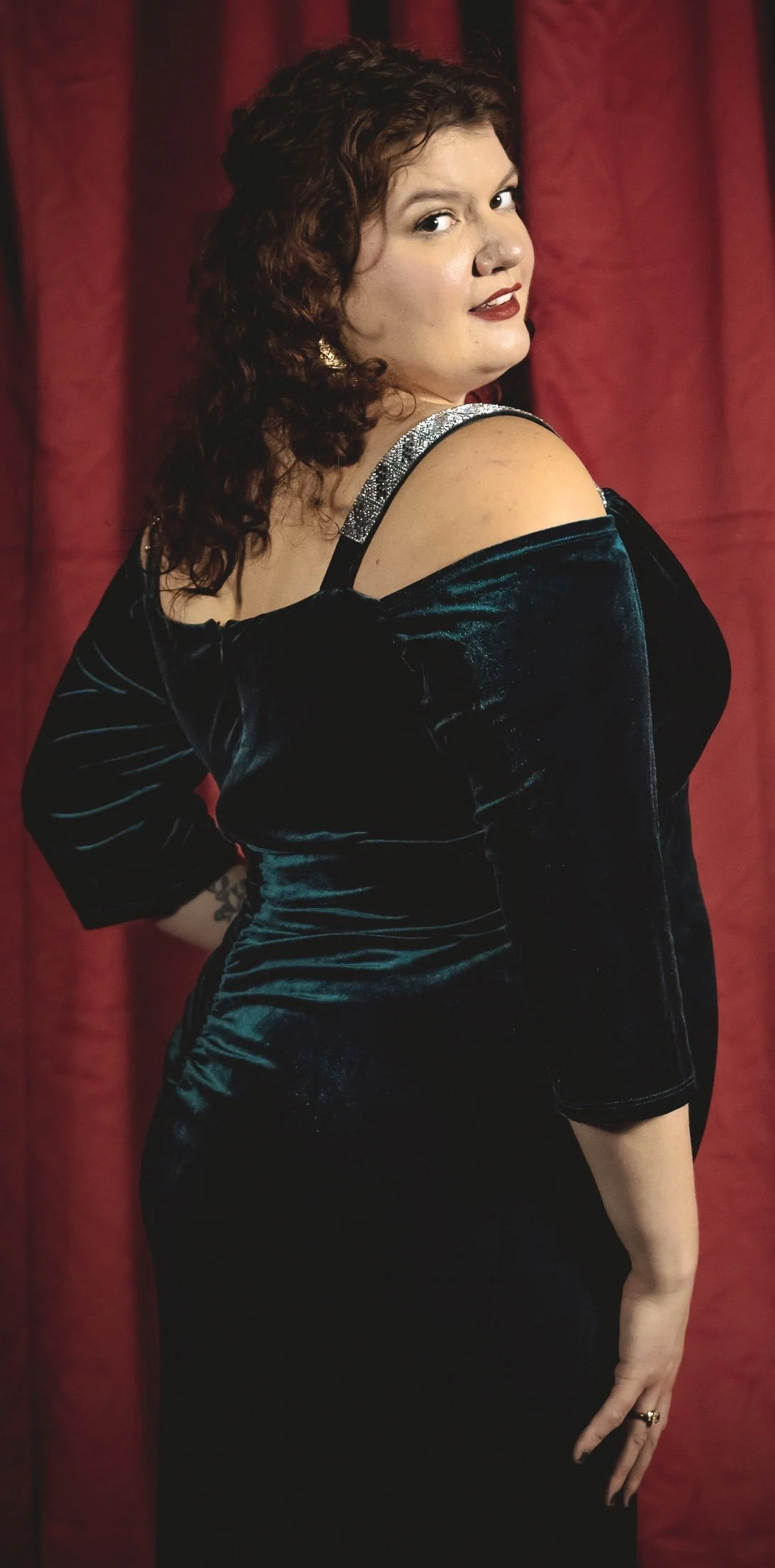 Green dress5.jpg