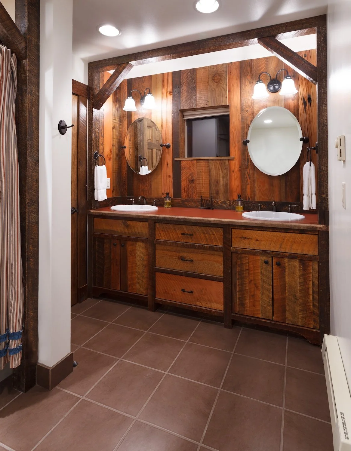 Moose-Creek-cabin_1297.jpg