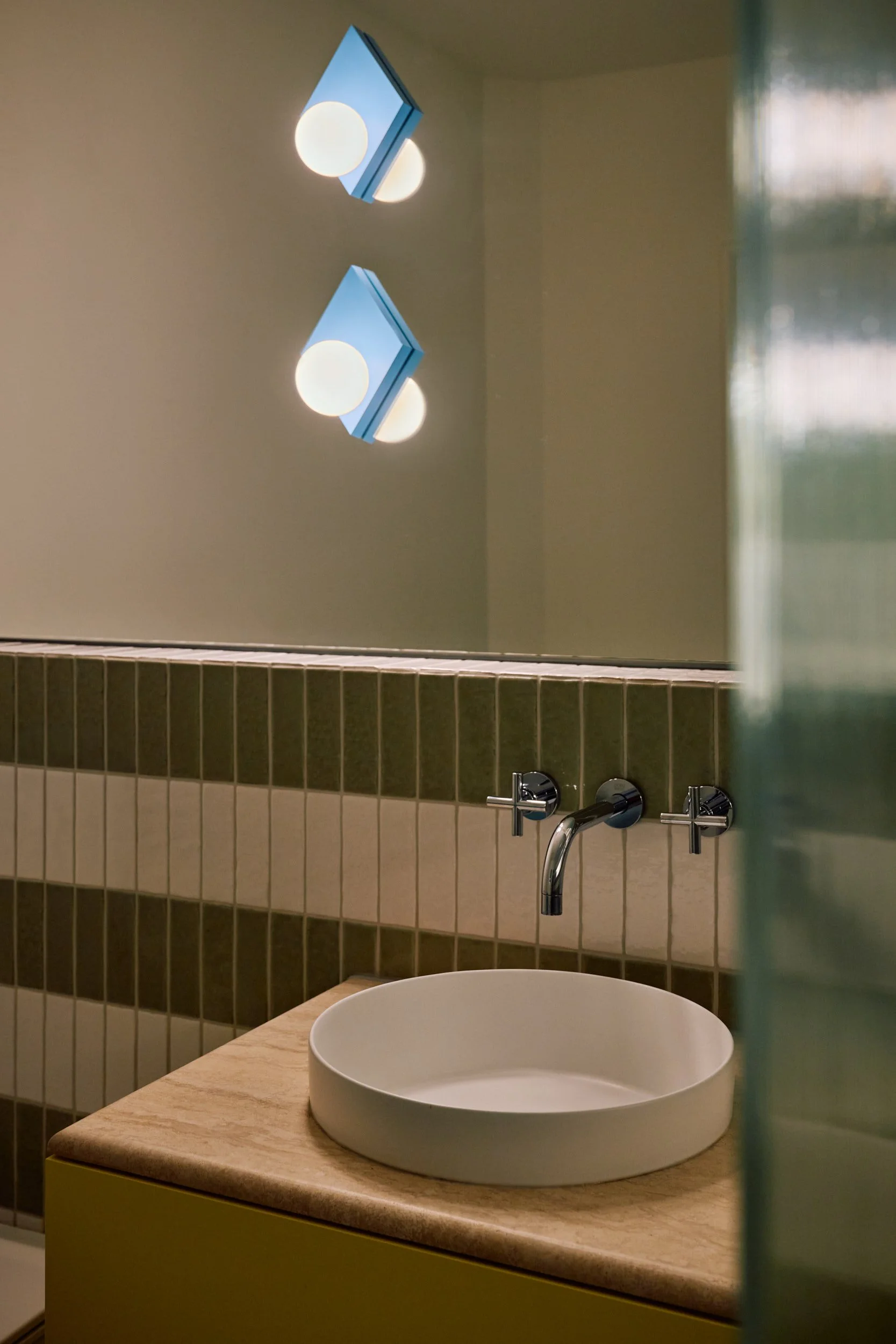 Kienle_JuliaBalzer_Daniel_Schaefer_Studio_015_web.jpg