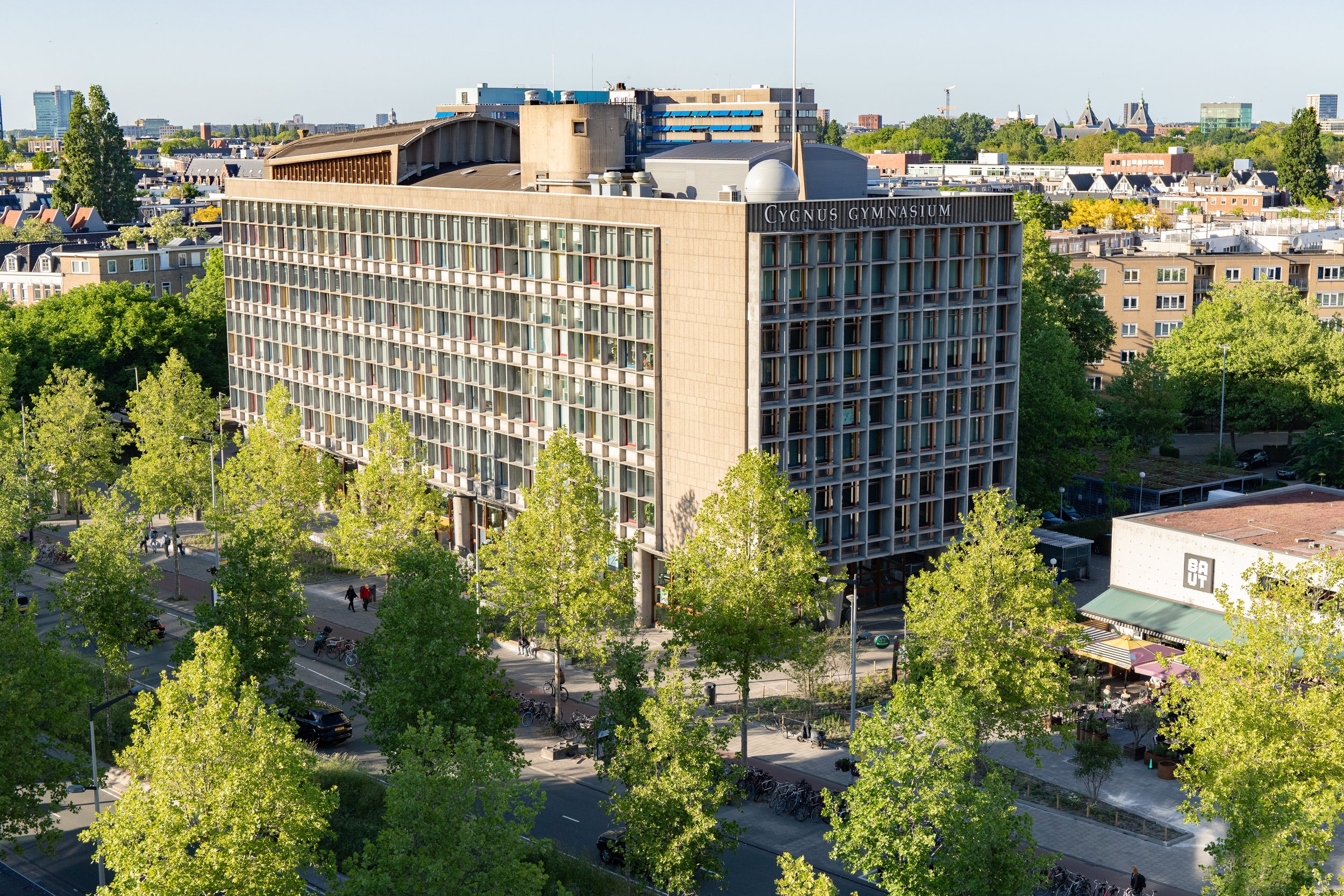 VGE-OOST-F10.jpg