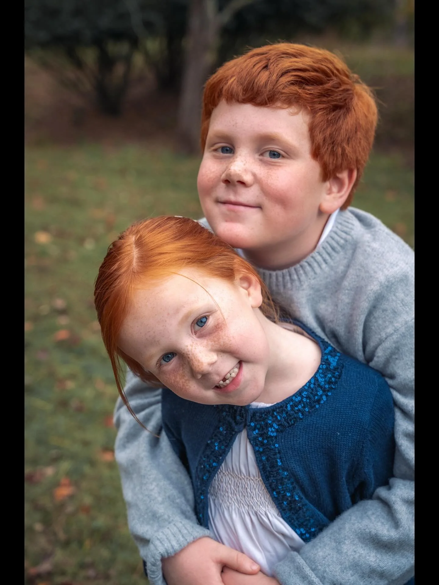 A fall family session! 🍁 

#triadfamilyphotographer #tanglewood #familyphoto #wsnc #ncfamilyphotographer
#ncportraitphotography #falllfamilypictures #ncphotographer #winstonsalem