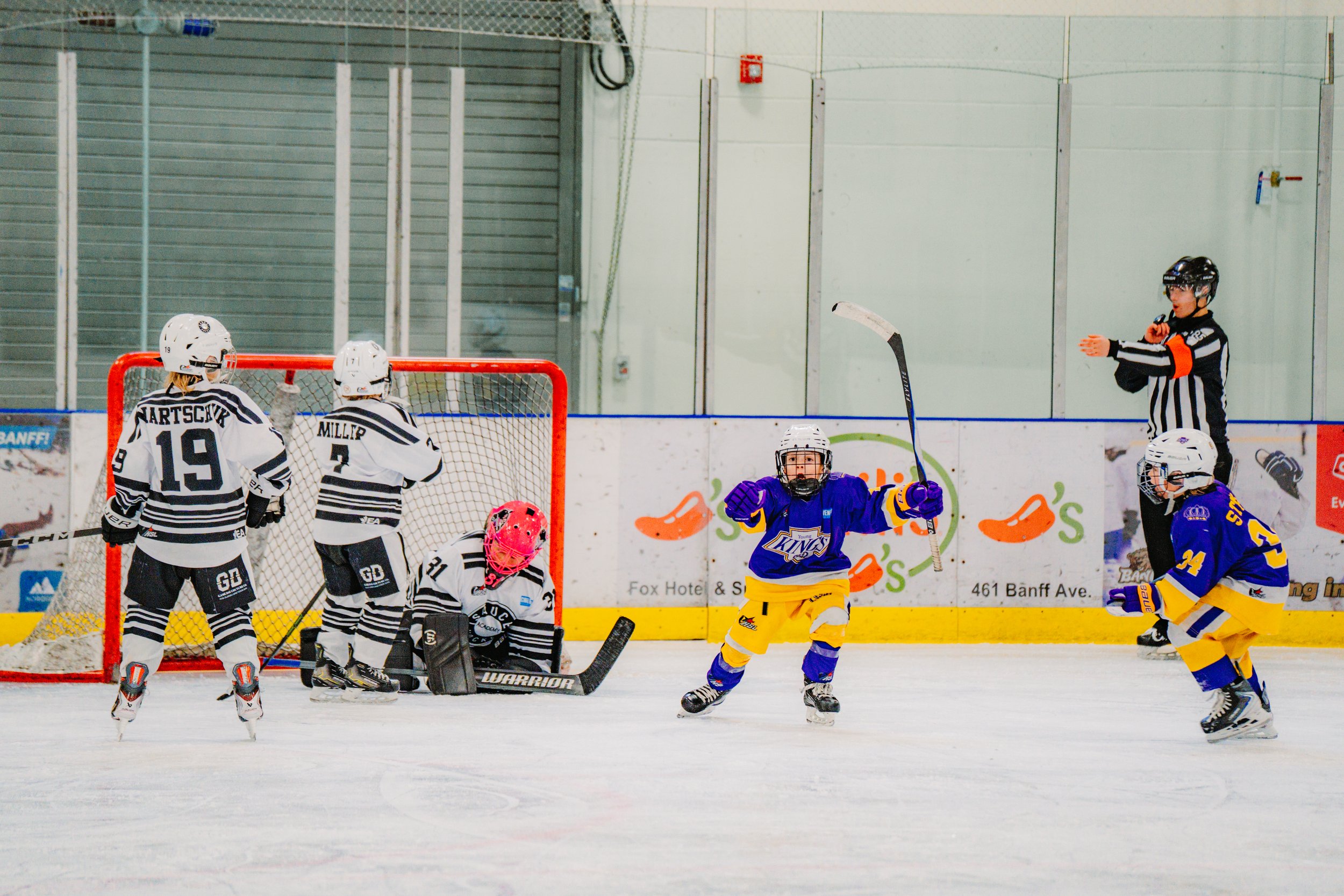 Hockey portfolio YK-14.jpg