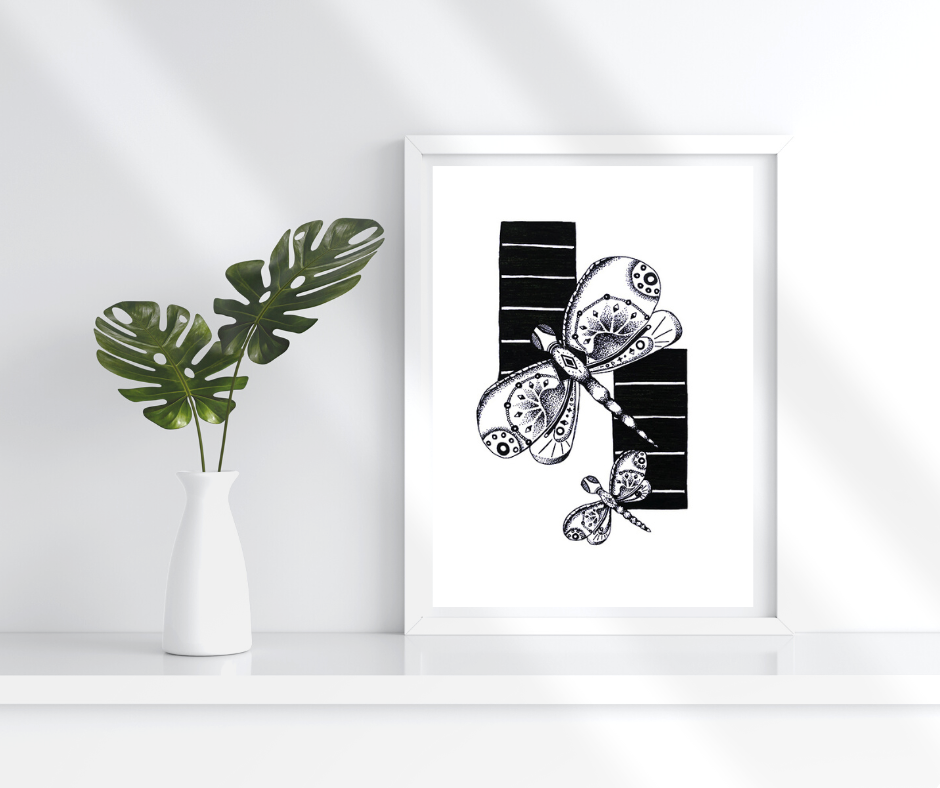 Minimal Motivational dragonfly.png