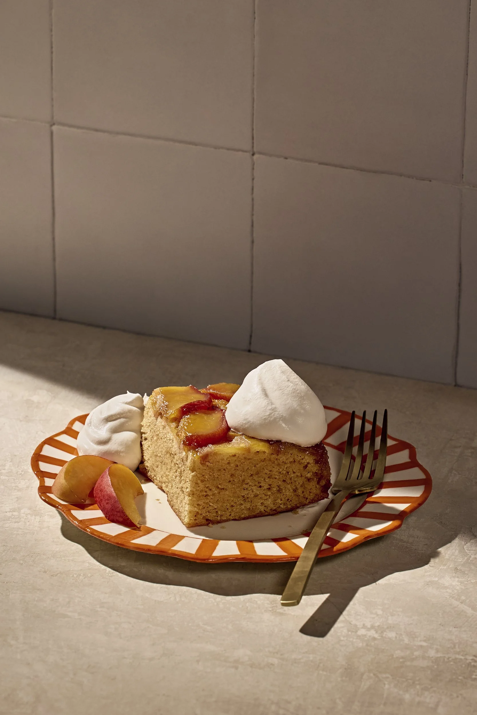 Toronto_FoodPhotographer_CarbelleDjossa_Peachupsidedownsquares_NM_Redpath_1720.jpg