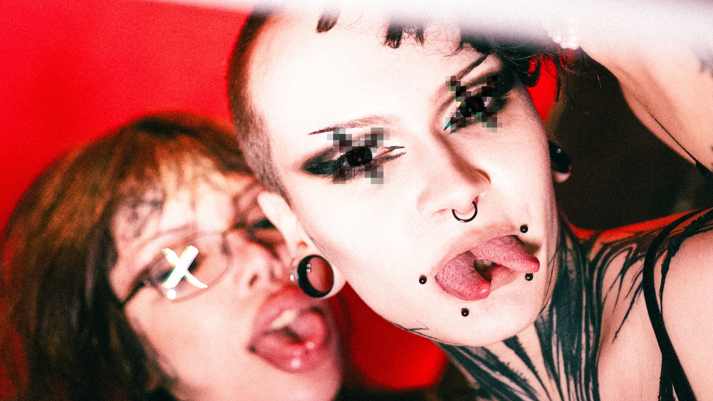 ITD - SPLIT TONGUE (FINAL)_01_01_43_10.jpg