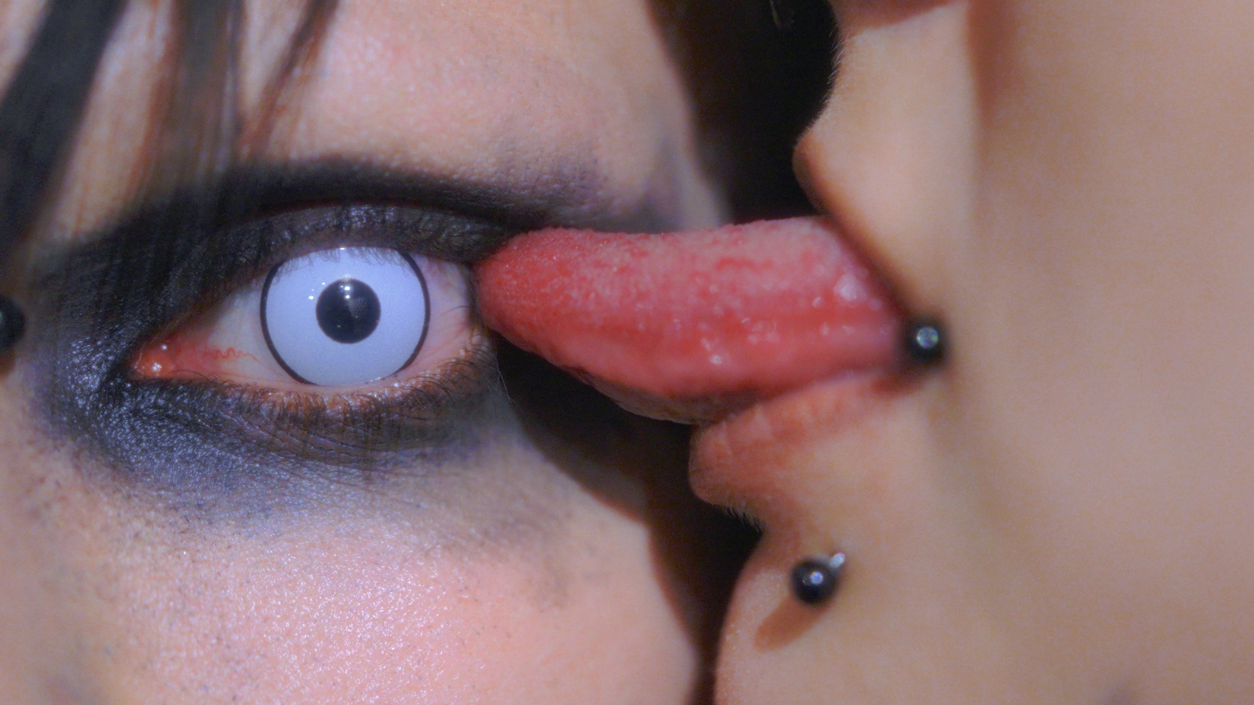 ITD - SPLIT TONGUE (FINAL)_01_00_16_05.jpg