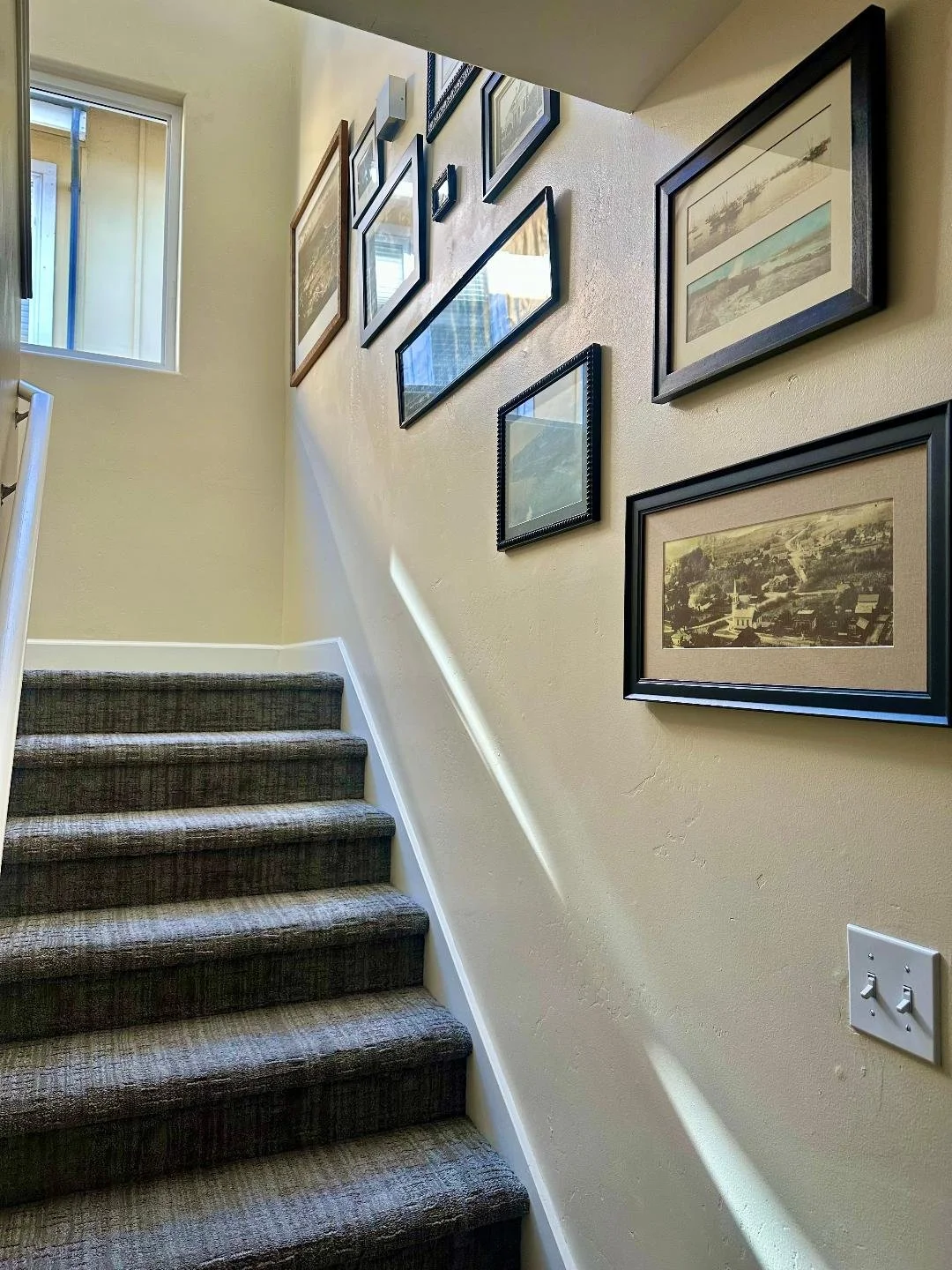 hallway.jpg