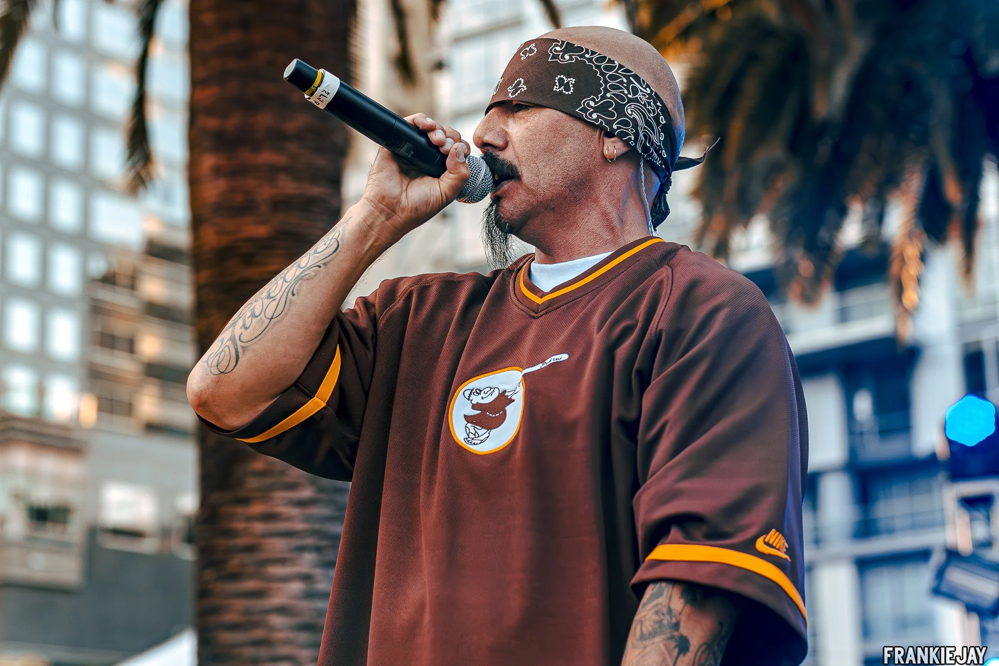 PERSHING SQUARE LA-CHICANO--17.jpg