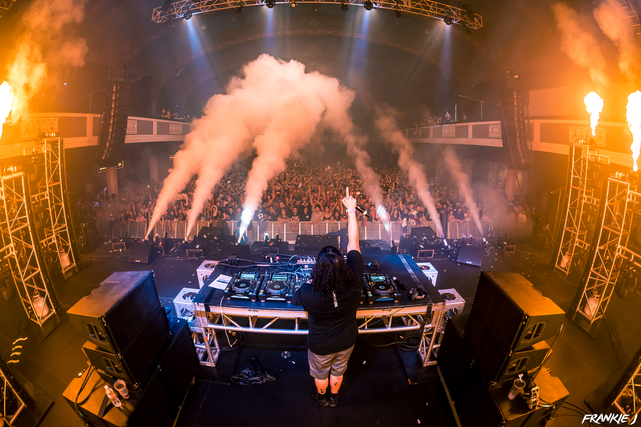 Deorro LA Shrine-3834.png