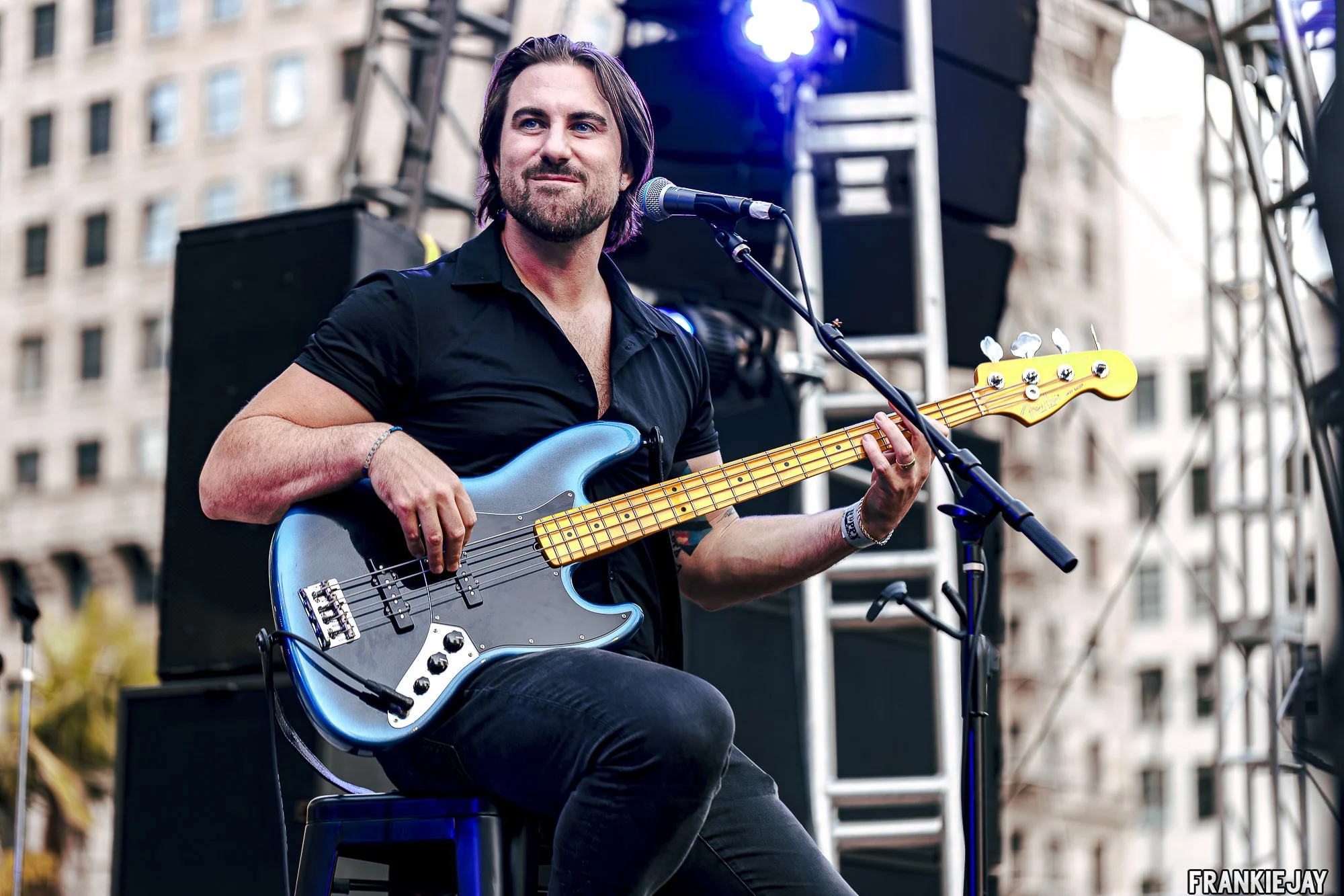 PERSHING SQUARE LA-POP 2000--3.jpg