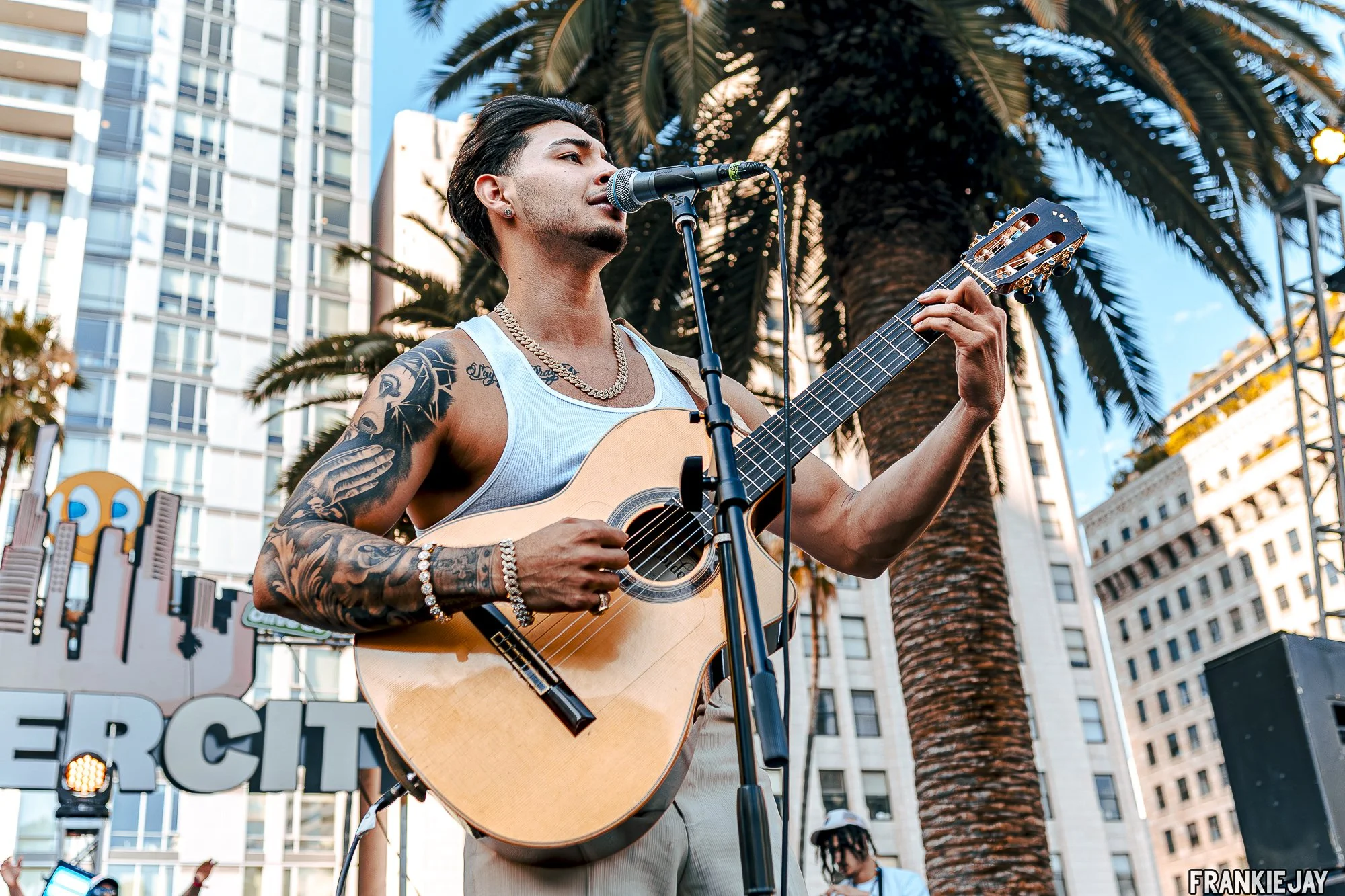 PERSHING SQUARE LA-CHICANO--6.jpg