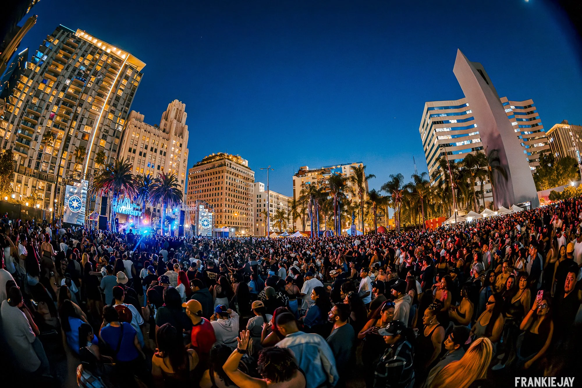 PERSHING SQUARE LA-CHICANO--31.jpg