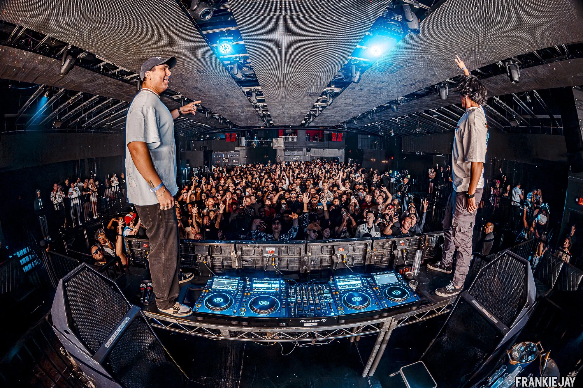 ACADEMYLA- TWSTD ZOO--5.jpg