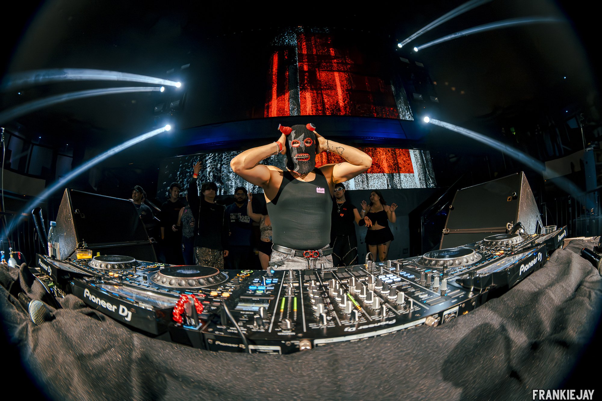EXCHANGELA-BLTHZER-21.jpg