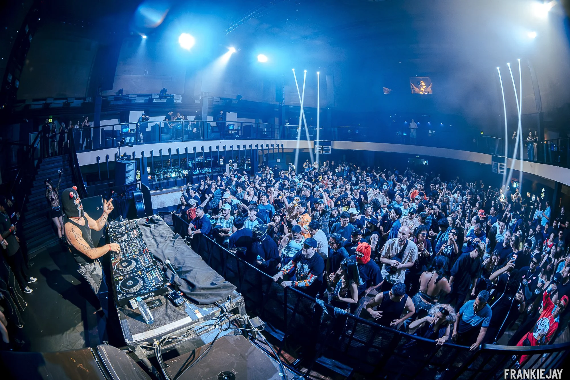 EXCHANGELA-BLTHZER-15.jpg
