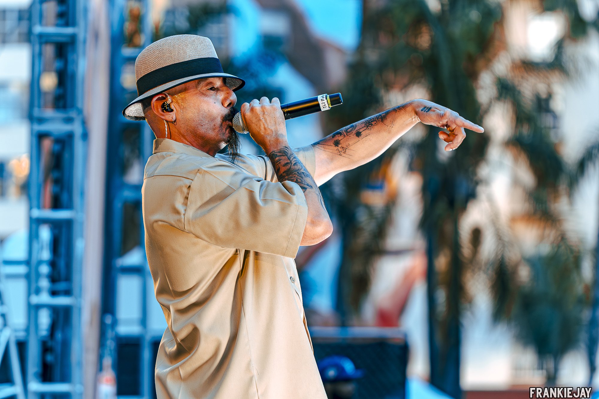 PERSHING SQUARE LA-CHICANO--21.jpg