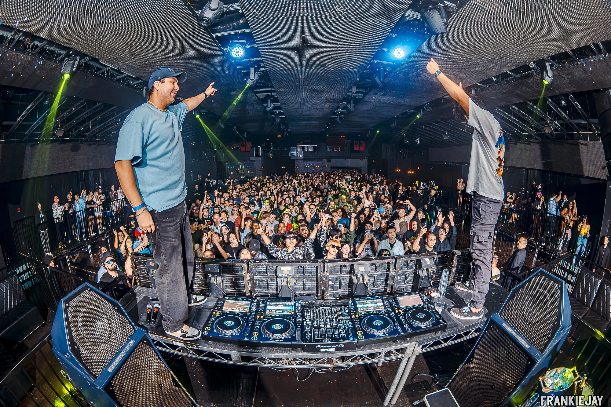 ACADEMYLA- TWSTD ZOO--4.jpg