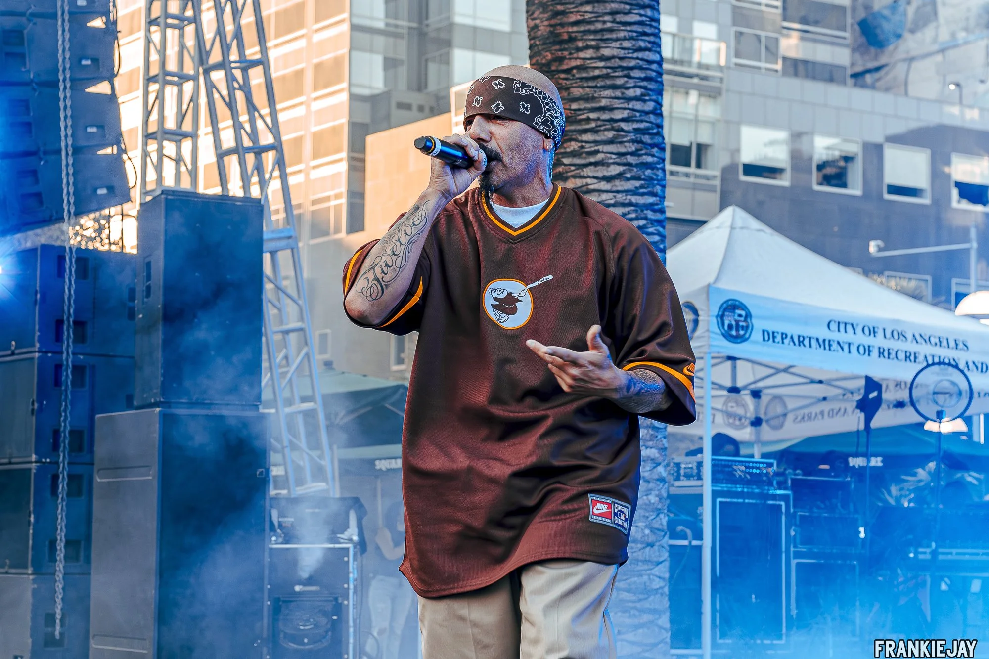 PERSHING SQUARE LA-CHICANO--16.jpg