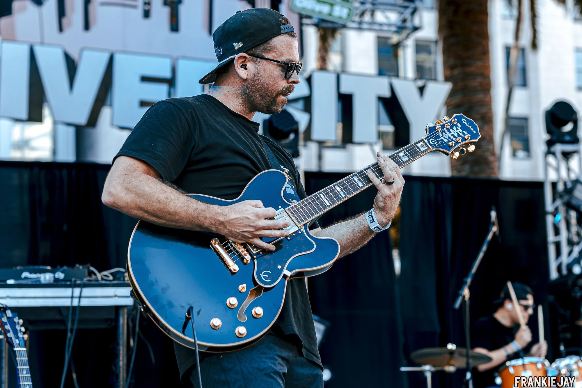 PERSHING SQUARE LA-ROCKnROLL--3.jpg