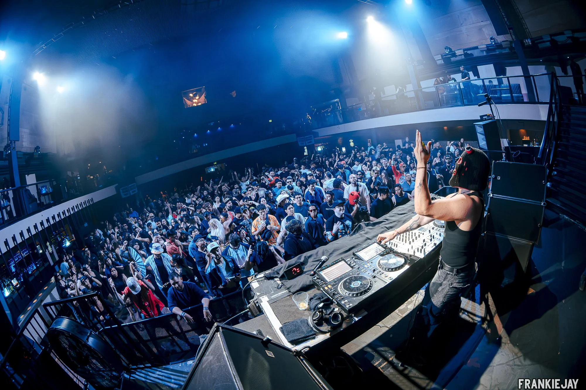 EXCHANGELA-BLTHZER-7.jpg
