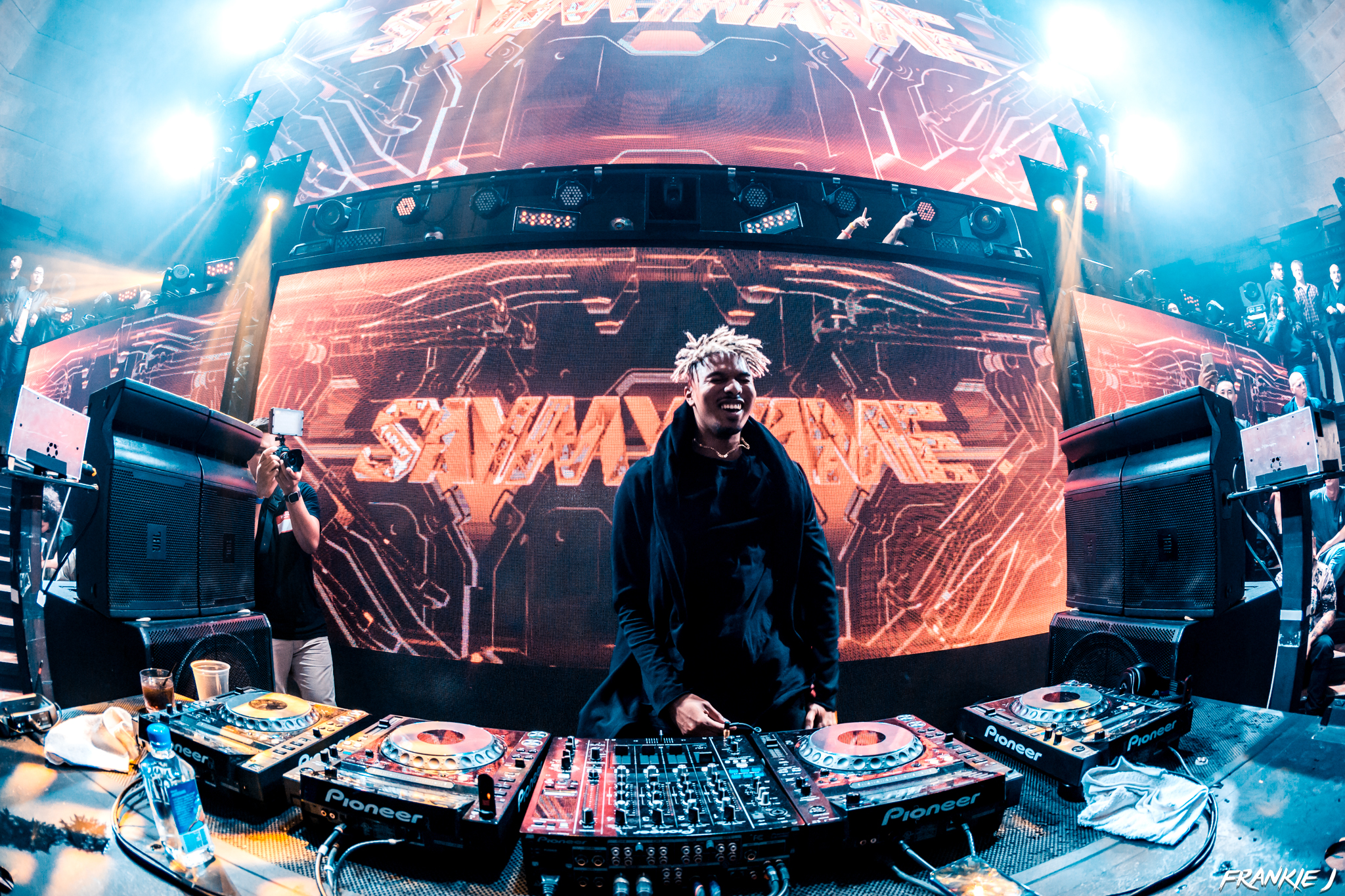 SayMyName x 4B ExchangeLa-7111.png