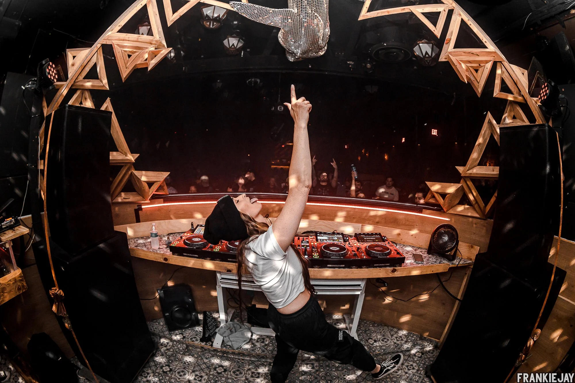 SPACE YACHT-SOUND NIGHTCLUB-GHOSTINREALLIFE-7479.JPG