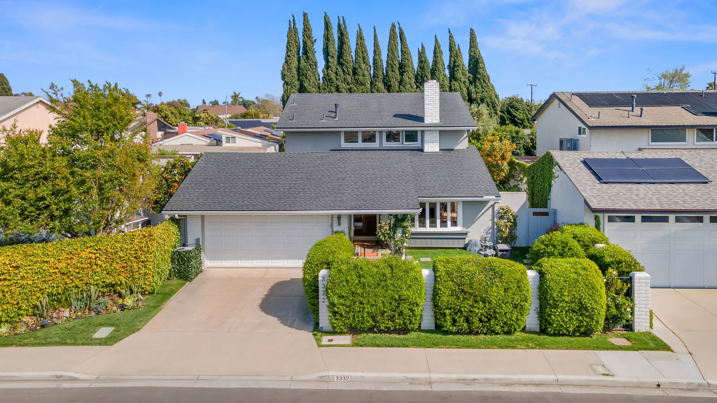 How Does Real Estate Photography Benefit Your Business in Costa Mesa?