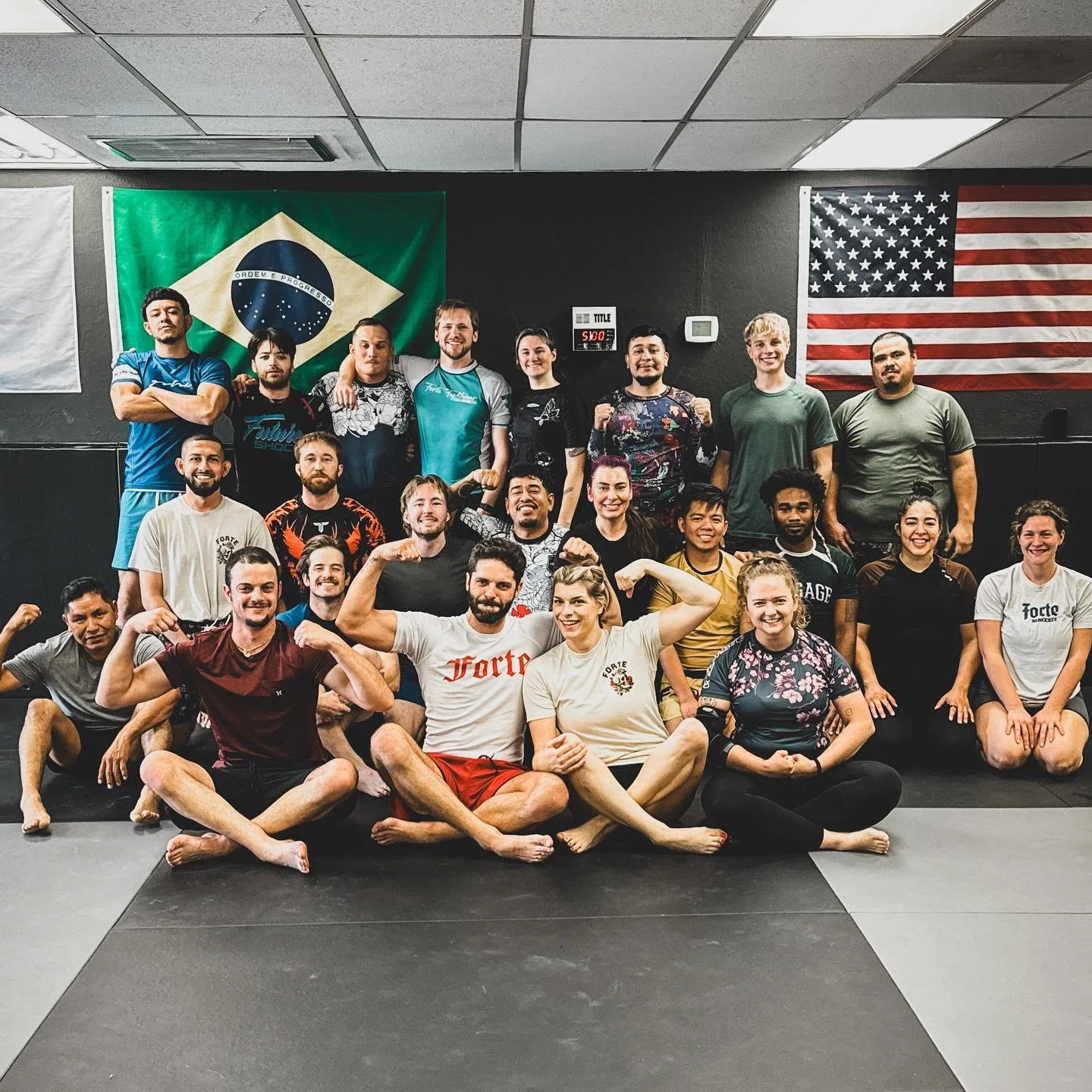 BIG Sunday class to give a warm welcome to some family members. Forte&rsquo;s community is unmatched, thank you to everyone who came and made the class special. &hearts;️ 🗡️