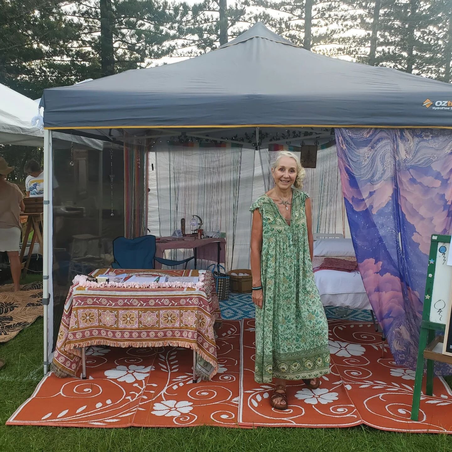 Come and say hello tomorrow at Byron beachside markets #spell #spellcuratorsclub #facialemotionaltherapy #reiki #healingjourney #byronbay #womeninbusiness #womensupportingwomen