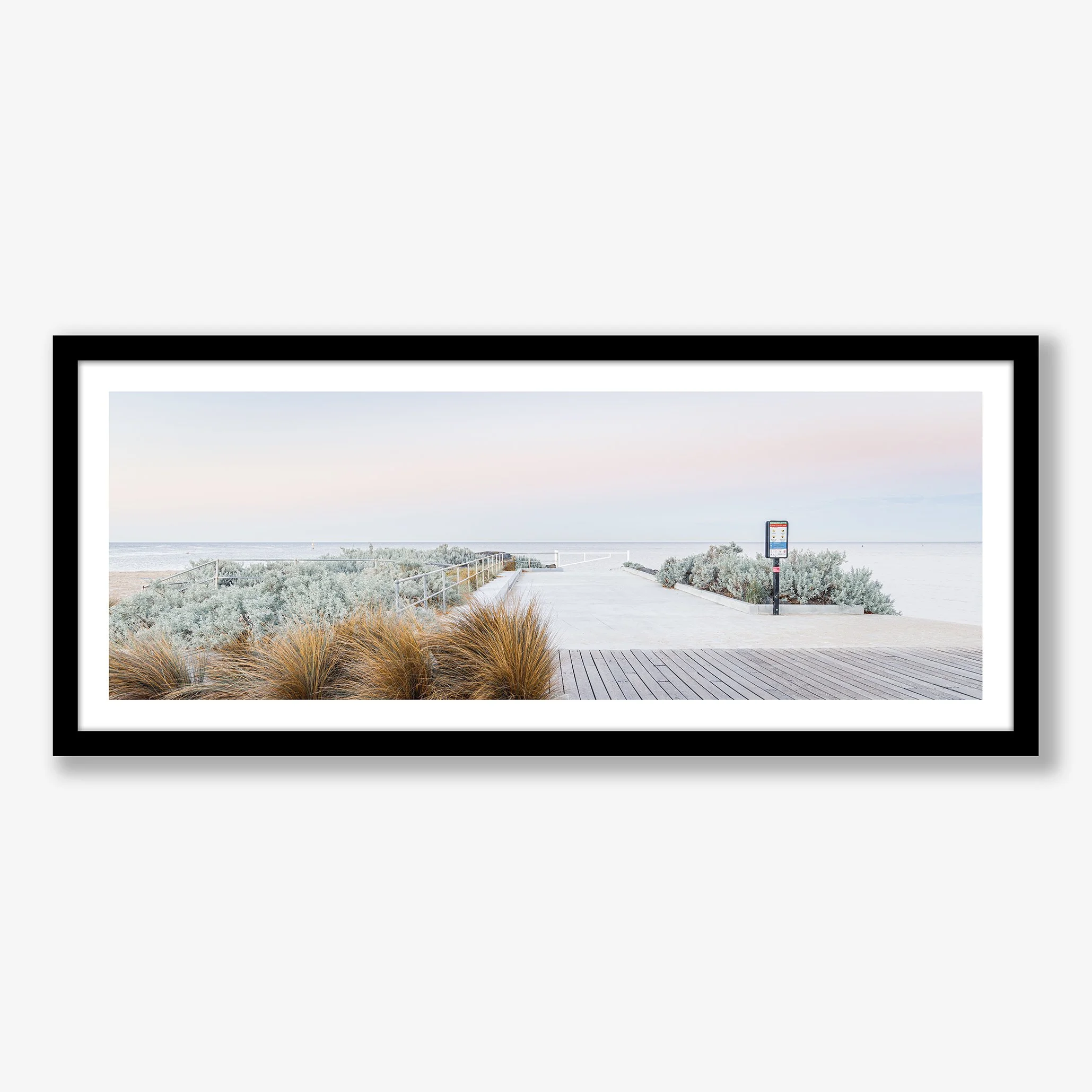 elwood-beach-boat-ramp-pano-black.jpg