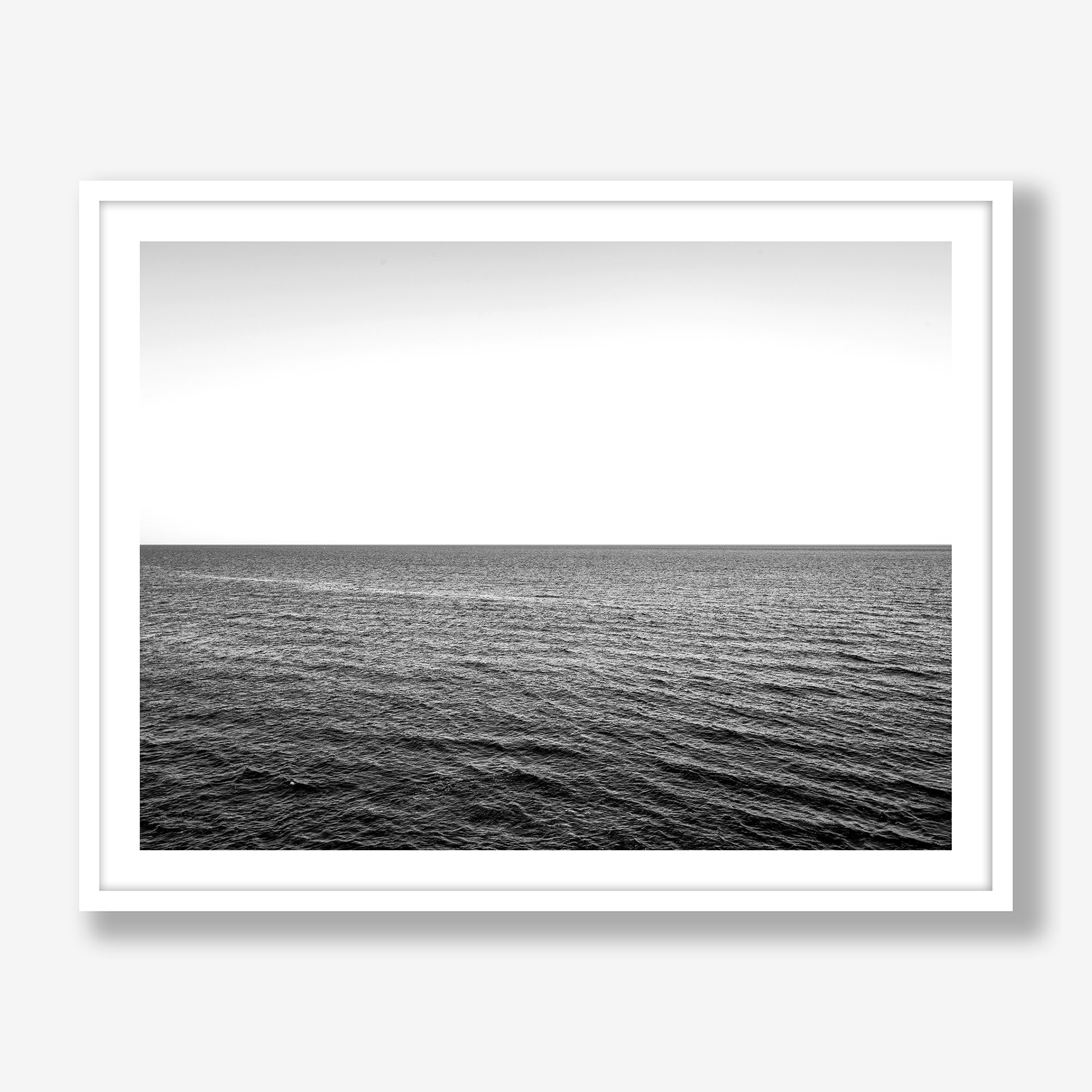 seascape-3441-4x3-bw-white.jpg