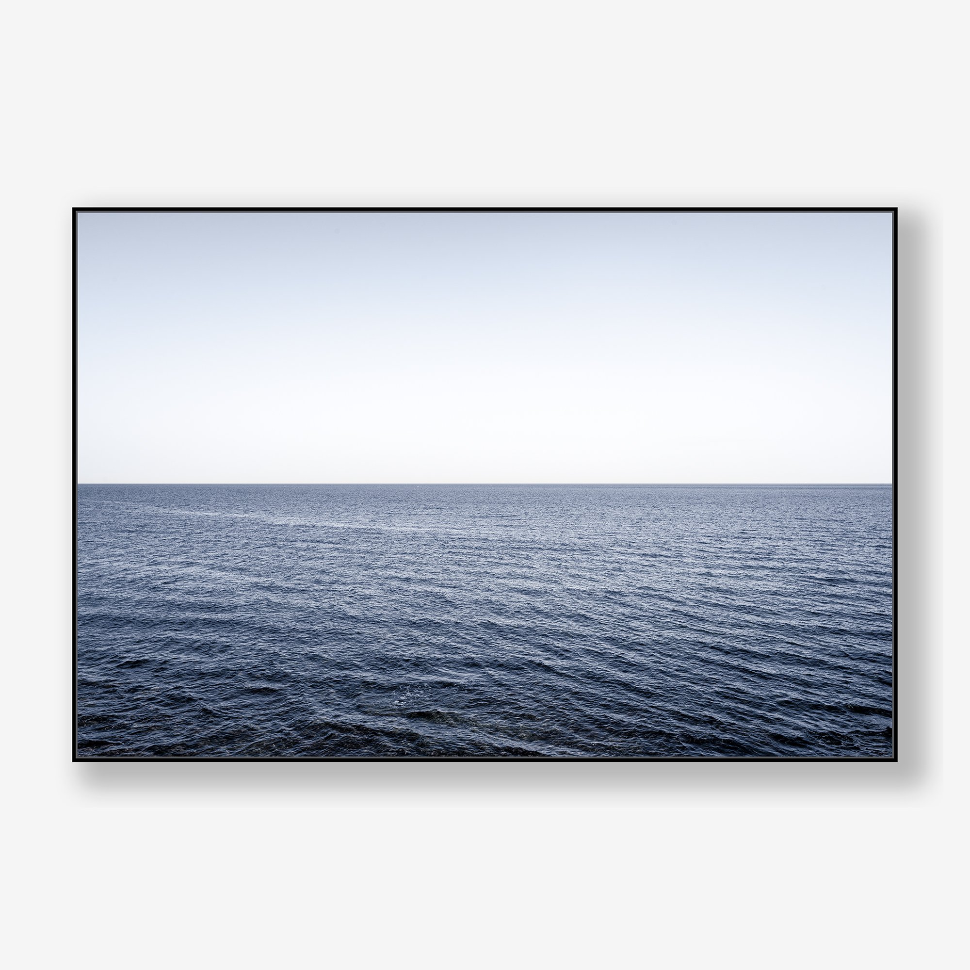 bay-blues-3440-canvas-black.jpg