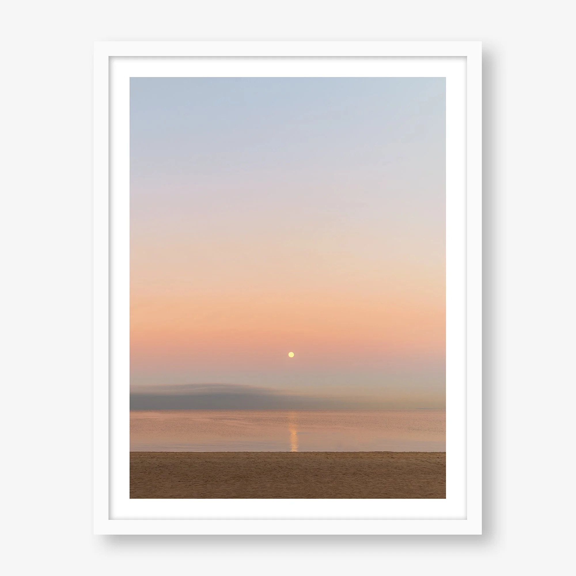 moonrise-4x3-white.jpg