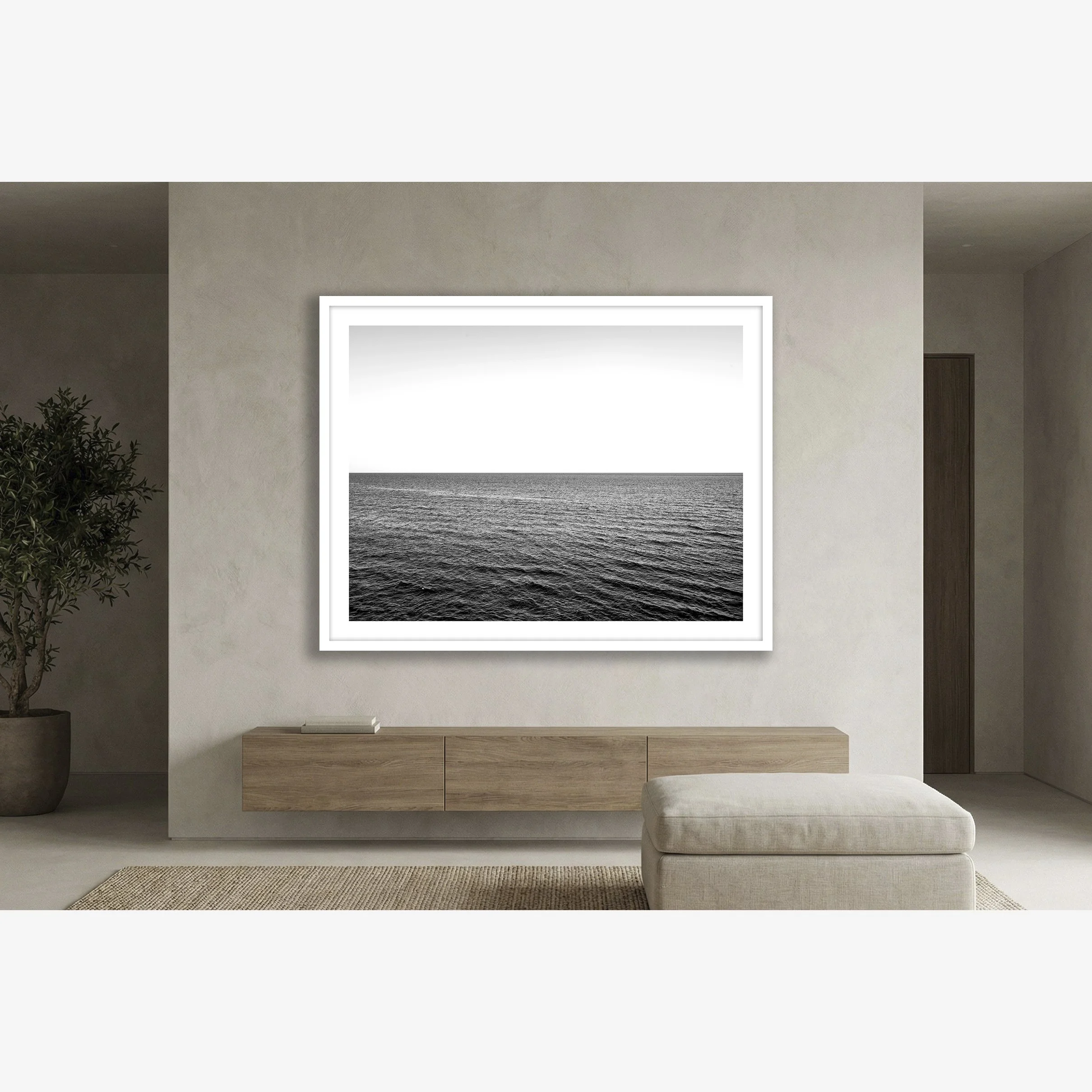 seascape-3441-4x3-bw-insitu.jpg