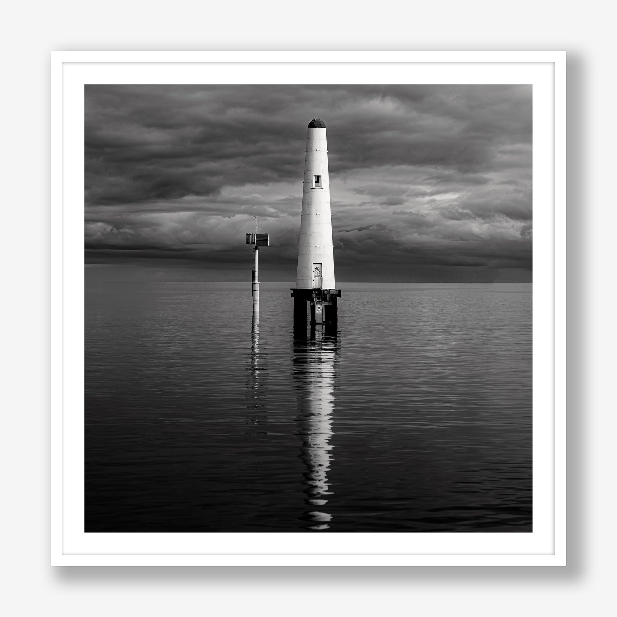 beacon-no8-bw-white.jpg