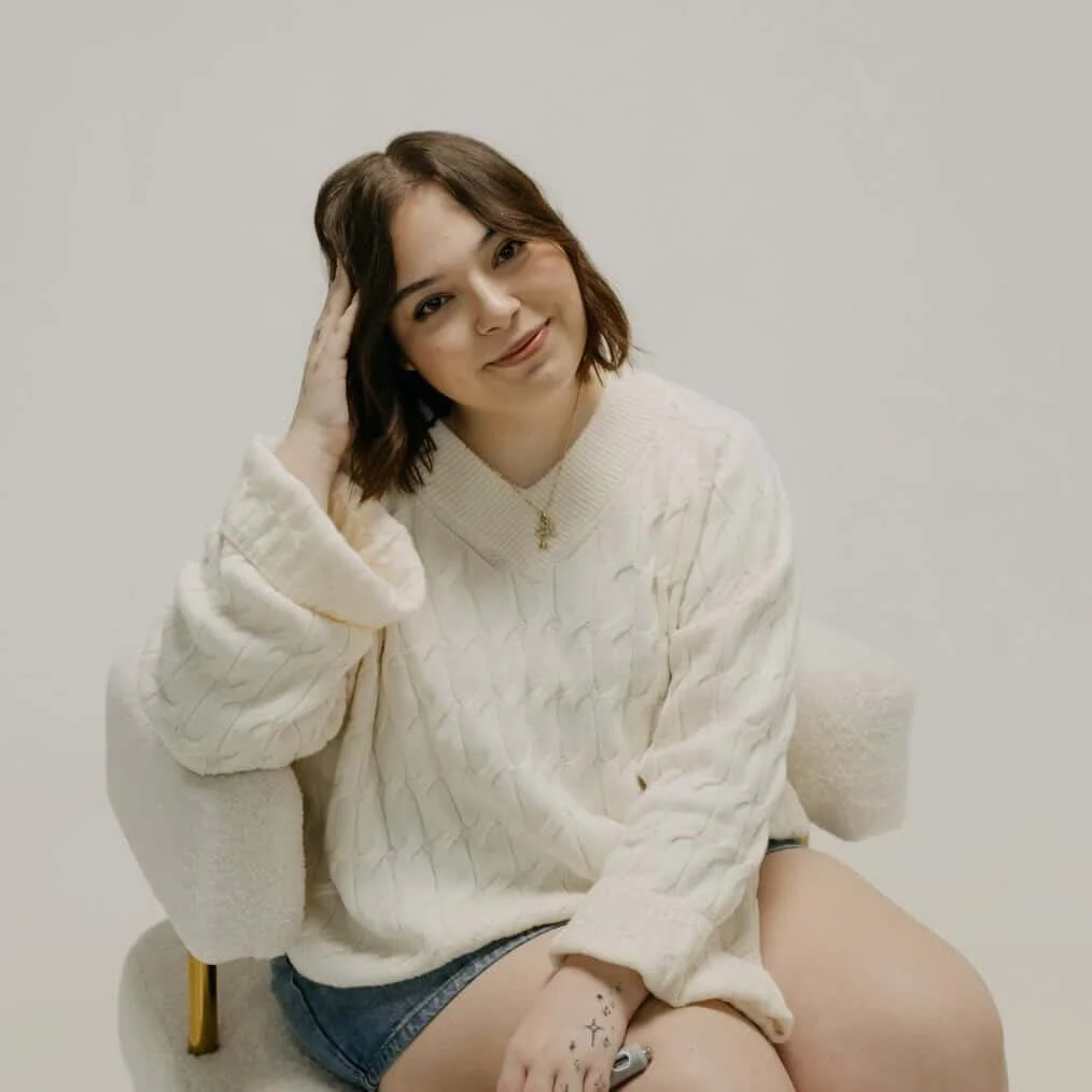 ✨ Stylist Spotlight &mdash; Faith ✨

If you&rsquo;re dreaming of custom blonding or that effortless lived-in color, Faith is your girl 🤍 Her goal behind the chair is creating hair that feels personalized, wearable, and uniquely YOU.

✂️ Specializing