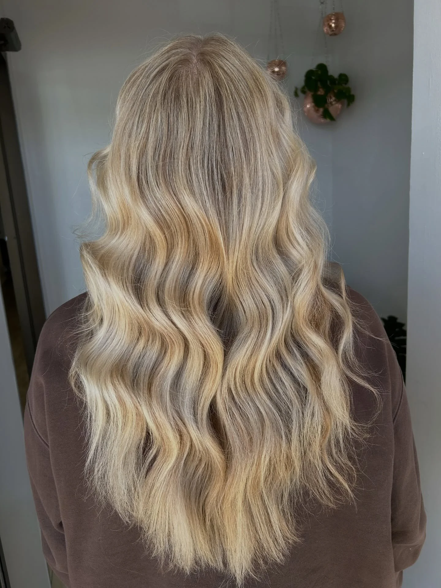 In honor of the warm weather, here&rsquo;s some inspo pics for your next appointment!✨